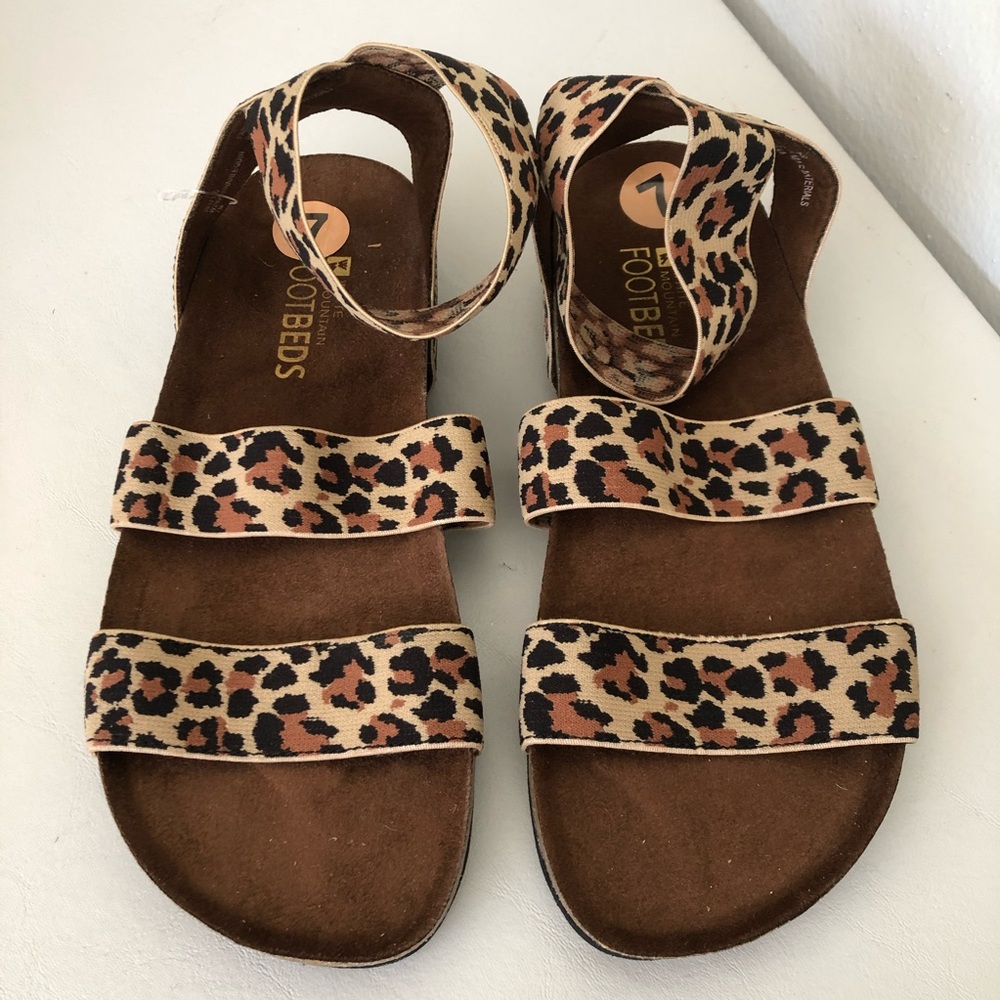 White Mountain Footbeds Cheetah Sandals